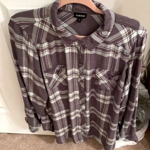 Torrid size 3 button down shirt